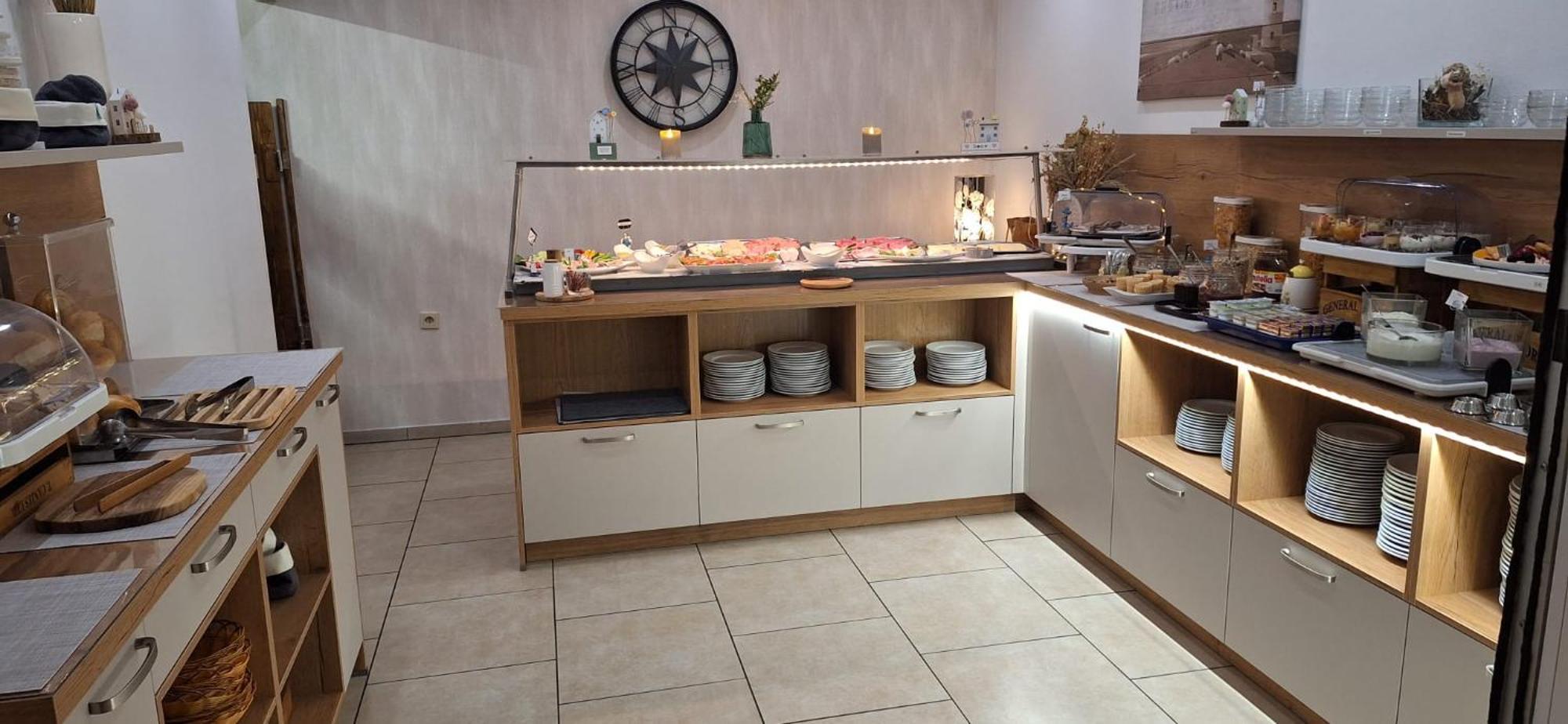 נורדייך Hotel Am Deich מראה חיצוני תמונה